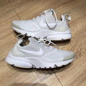 Nike Presto Fly GS SZ 4Y Triple White